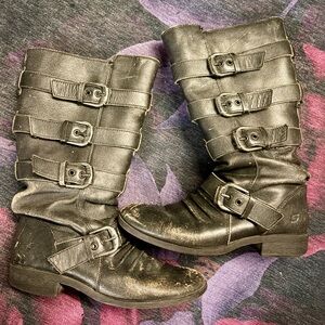 Vintage. Sketchers Distressed Black Buckle Boots. Sz 7.